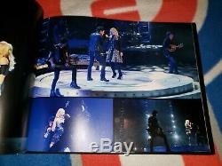 Carrie Underwood signed & inscribed 2010 Play On Tour limited edition crew book
