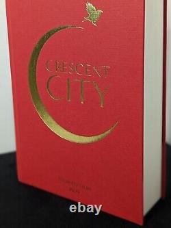 Crescent City 2020 Signed Tour Ed House of Earth and Blood by Sarah J Maas