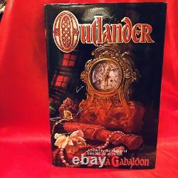 Diana Gabaldon Outlander Signed First Edition Near Fine Book 1