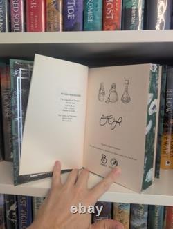 Fairyloot Signed Thorns & Fire & Silver & Smoke Helen Scheuerer