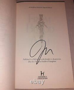 From Blood and Ash Set Fairyloot Exclusive Hand Signed Armentrout Illumicrate