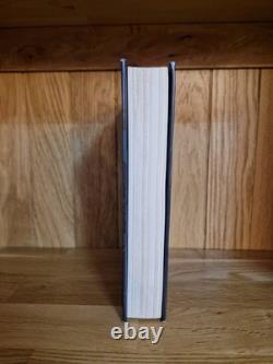 SIGNED A Court of Wings and Ruin by Sarah J. Maas US Hardcover 1st Edition Print