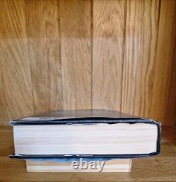 SIGNED A Court of Wings and Ruin by Sarah J. Maas US Hardcover 1st Edition Print