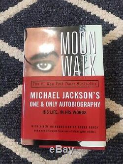 SIGNED MICHAEL JACKSON MOONWALK BOOK First Edition HCDJ Autobiography