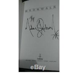 SIGNED MICHAEL JACKSON MOONWALK BOOK First Edition HCDJ Autobiography Autograph