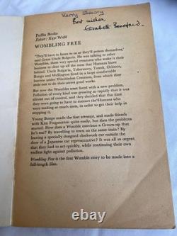 Signed book 1978 edition. Elizabeth Beresford wombling free