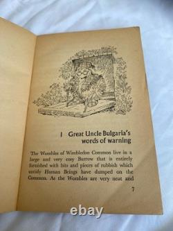 Signed book 1978 edition. Elizabeth Beresford wombling free