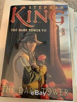 Stephen King Signed Dark Tower VII book. This is a Fine/Fine 1st edition, unread