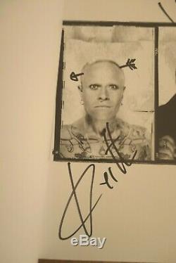 The Prodigy Invaders Must Die Limited Edition Book (436/999) personally signed